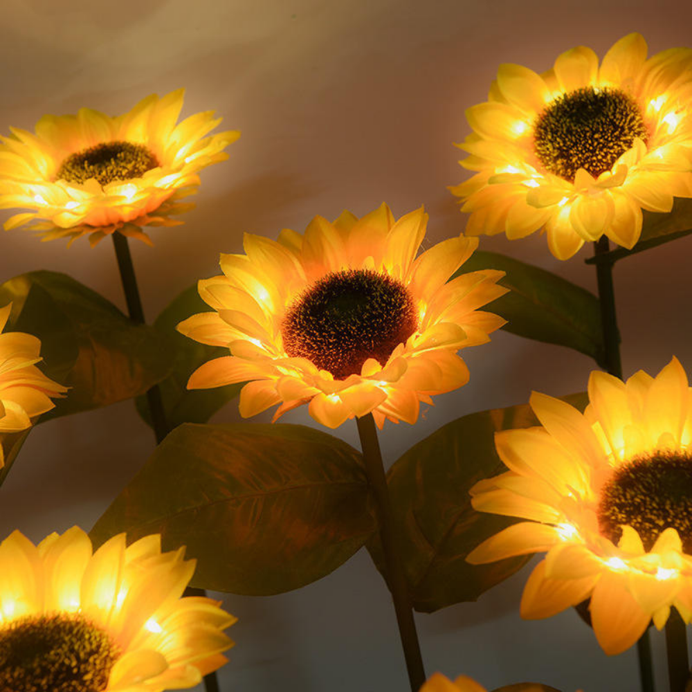 Luminária Solar de Girassol para Jardim – LED Impermeável com 3 Flores