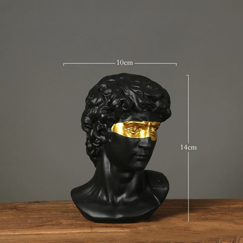 Busto Davi com Máscara Dourada em Resina – Escultura Moderna Arte Abstrata para Mesa