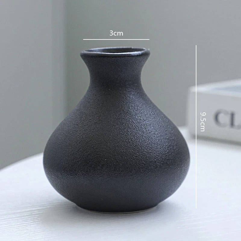 Conjunto 5 Vasos de Cerâmica Preta Fosca Minimalista – Decoração Moderna e Sofisticada