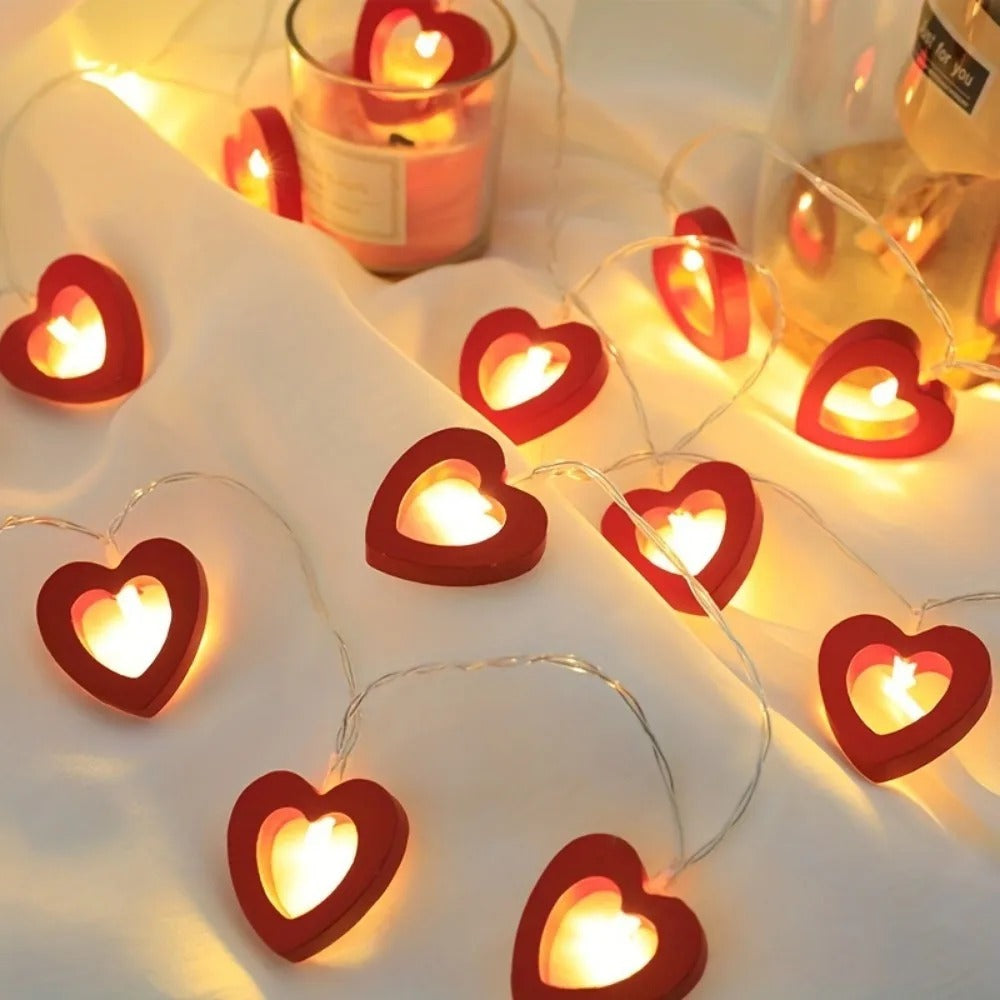 Cordão de Luzes LED com Corações – 10 Unidades a Pilha